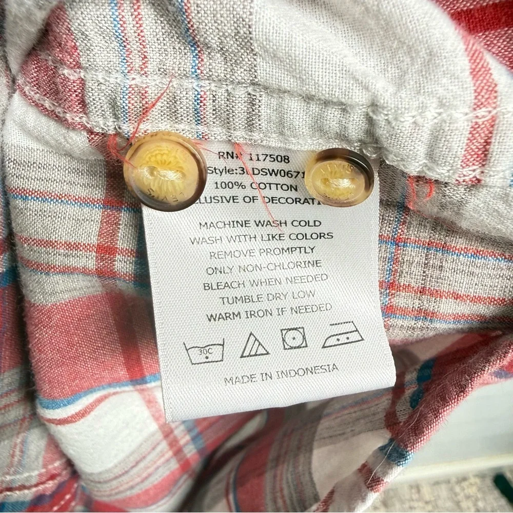 Levi’s | Cotton Red White Blue Plaid Short Sleeve Shirt – Vintage Americana | LG